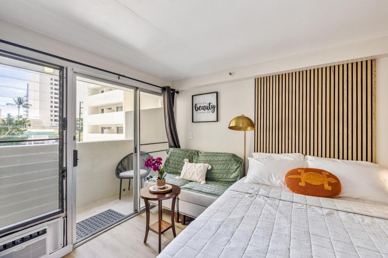 Bright & Cozy Condo Unit With Balcony! Honolulu Eksteriør bilde